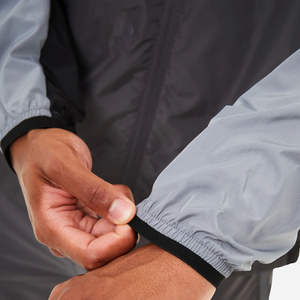 Diseña Conjuntos Deportivos Personalizados para Hombre: Chaquetas Softshell Ligeras de Manga Larga y Pantalones de Nailon y Poliéster, Traje Cortavientos para Correr - Product Image 6