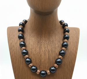 Collar de Perlas de Agua Dulce Hechas a Mano de Alta Calidad, Clásico para Mujer, Grado AA/AAA, Certificado por Terceros, Multihilos, Dorado - Product Image 3