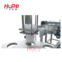 Machine de remplissage et de scellage automatique rotative pour capsules de café, à tête unique, entraînée par un servomoteur, pour cartons et boîtes, vente chaude en Chine