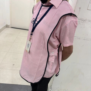 Uniforme personnalisable du personnel de ménage des femmes pour les hôtels - Product Image 1