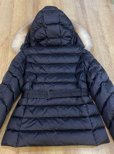 เสื้อแจ็คเก็ตผู้ชายคุณภาพสูงสำหรับฤดูหนาว ผ้าแคนวาส บุใยโพลีเอสเตอร์ ระบายอากาศได้ดี มีโลโก้ด้านหน้า สไตล์ลำลอง เหมาะสำหรับกิจกรรมกลางแจ้ง ซับในผ้าไผ่ - Product Image 5