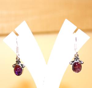 Pendientes colgantes de amatista con forma ovalada étnica de Plata de Ley 925 de grado superior, piedras de cristal curativas hechas a mano naturales, Idea de regalo - Product Image 1