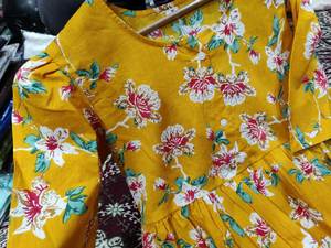 Belle impression de couleur look élégant et marcher dans le confort avec notre nouveau Midi avec des esclaves bouffantes élégantes ensemble parfait - Product Image 5