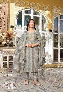 El último conjunto de Kurtis de trabajo de impresión digital de algodón puro con colección de trajes de fiesta formales Pent Mall Dupatta - Product Image 5