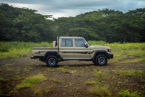 Toyota Land Cruiser 79 2.8 - Product Image 2