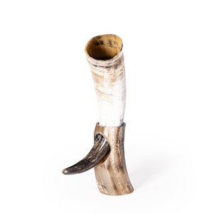 Cuerno para beber de estilo Animal pulido más vendido con logotipo personalizable de soporte para agua, cerveza, café, precio competitivo - Product Image 3