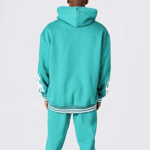 2025 élégant vêtements de sport hommes coupe ajustée à capuche coton survêtement conception élastique survêtements en vrac quantité solide motif tenues - Product Image 2
