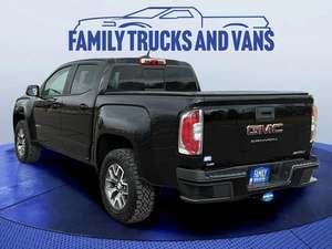 2021 GMC Canyon SUV usado con asientos de cuero y techo solar panorámico Turbo motor dirección izquierda - Product Image 2