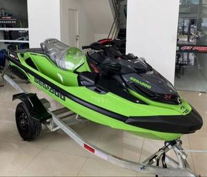 Jet-skis haute vitesse Seas-Doos RXT-X 300 Tech avec système audio BRP Premium, moteur 4 temps, remorque incluse - Product Image 1