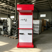 Présentoir métallique personnalisé robuste pour supermarché, étagère de présentation à panneaux perforés avec boîte lumineuse et crochets pour rayonnage de magasin