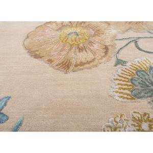 พรมขนสัตว์และไหมไผ่ถักมือสีเบจและสีน้ำตาลลายดอกไม้และลายทางรูปทรงสี่เหลี่ยมผืนผ้าสำหรับห้องโถงและห้องพัก รุ่น Esk-9038 จาก Jardins Du Monde - Product Image 3