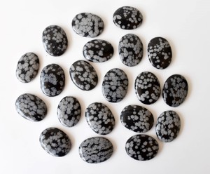 Nueva Llegada: Piedras de Agua de Obsidiana con Forma de Copo de Nieve, Talladas, de Color Ágata Natural, para Feng Shui, Europa - Product Image 4