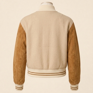 Chaqueta Varsity de Alta Calidad para Mujer, Ropa Urbana, Diseñada con Material Ligero y Forro Cómodo - Product Image 2