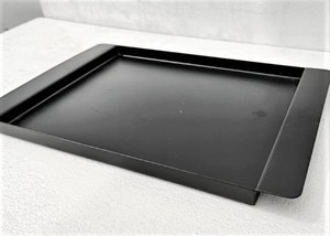 Bandeja rectangular de hierro Bandeja de servicio de gran tamaño con recubrimiento de polvo negro mate y bandeja decorativa para hotel y restaurante - Product Image 2