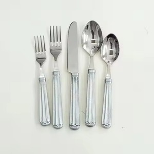 Ensemble de couverts à poignée forgée de qualité supérieure en acier miroir de qualité supérieure idéal pour les hôtels, les restaurants et les tables de l'exportateur indien - Product Image 4