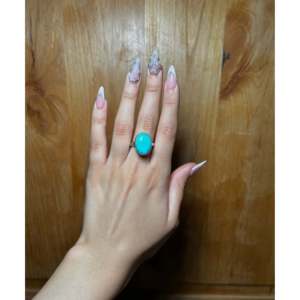 Anillo Ajustable Scott Skeets Kingman de Turquesa y Plata de Ley con Engaste de Bisel Solitario y Baño de Oro Rosa, Regalo - Product Image 4