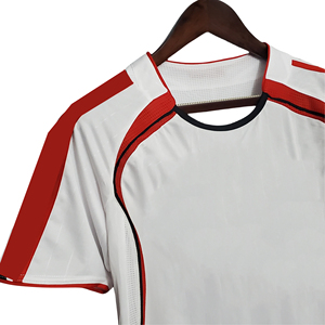 Maillot de football rétro des années 90 personnalisé en gros, maillot de football vintage de haute qualité avec impression de nom, service OEM supérieur - Product Image 4