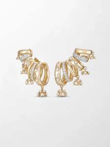Pendientes de Diamantes Cultivados en Laboratorio con Forma de Luna Creciente, 1.42 Ct, Color GH, Claridad VS, 98 Diamantes, Oro Amarillo de 14K, Diseño con Acento de Perla - Product Image 4