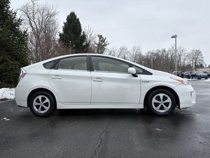 โตโยต้า พรีอุส โฟร์ ปี 2014 - Product Image 2