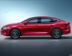 Auto Eléctrico Qin EV 2024-2025 Fabricado en China con Autonomía de 301-400 km en Perfectas Condiciones, Listo para Enviar - Product Image 4