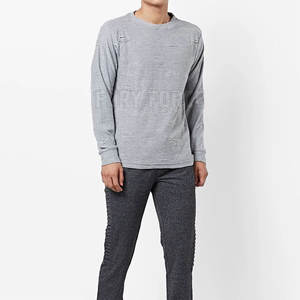 OEM Custom Heavy Weight Distressed Sweatshirts pour hommes bonne qualité 100% coton Style décontracté pour l'hiver Fabriqué au Pakistan - Product Image 5