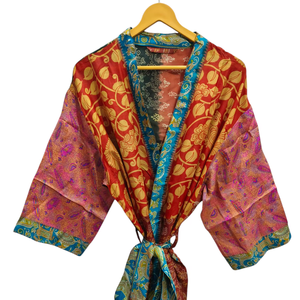 Peignoir de nuit en soie sari recyclée taille libre Robe longue, Kimono sari indien vintage en soie recyclée imprimé floral, - Product Image 1