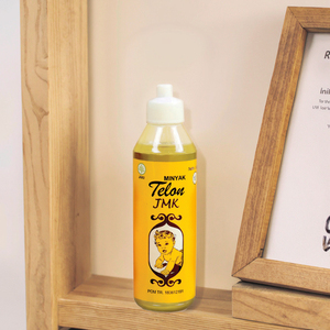 Huile pour bébé JMK 60 ml avec des huiles végétales naturelles, soin doux pour bébé, utilisation quotidienne avec de l'huile de fenouil, de coco et de cajuput - Product Image 1