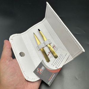 Pinzas para cejas de acero inoxidable chapadas en oro con logotipo personalizado, puntas puntiagudas inclinadas con estuche blanco - Product Image 4