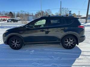 2018 Toyota Híbrido SE AWD - Product Image 5