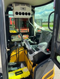 ENVÍO GRATIS AGT QK18R EPA CE Motor 1,2 Ton 13.5HP mini excavadora Eaton Cilindro hidráulico Núcleo Motor Bomba Caja de cambios Engranaje PLC - Product Image 5