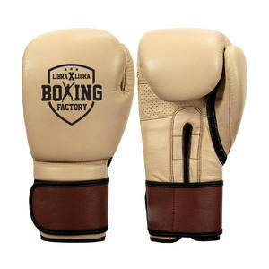 Gants de boxe de qualité supérieure fabriqués en usine en gros avec impression de logo personnalisé tailles 16oz et 14oz étanches pour les sports et les gymnases - Product Image 1