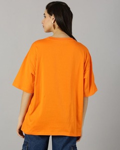 เสื้อยืดแขนสั้นของผู้หญิงพิมพ์ลายไหล่ตกดีไซน์ใหม่สำหรับฤดูร้อน - Product Image 4