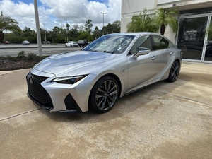 Utilisé 2022 Lex-us IS350 Base - Product Image 2