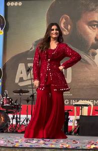 Vestido de fiesta de diseñador con lentejuelas bordadas Trabajo de espejo real - Product Image 5