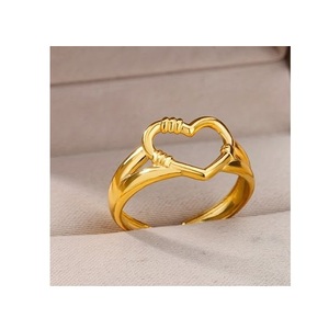 Anillos de servilleta de metal clásicos hechos a mano para una decoración de comedor atemporal, reuniones festivas y hogares sofisticados. - Product Image 2