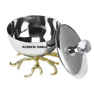 Pot à fruits secs en métal et en verre Design unique Fait à la main en gros Serveur de noix Forme ronde Pot à bonbons fantaisie en métal de table - Product Image 6