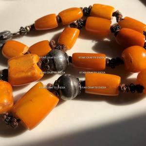 Vente en gros de collier de perles bohème arc-en-ciel en résine acrylique fait à la main chaîne de clavicule mode féminine - Product Image 2