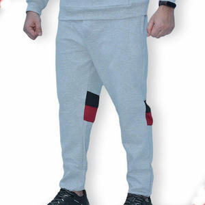 Trajes Deportivos Sólidos de Algodón 100% de Alta Calidad de Pakistán con Sudaderas y Pantalones Sublimados, Diseño Ecológico Personalizado - Product Image 4
