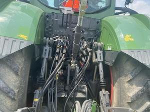 Tractor 2020 Fendt 942 Vario-Tractor MFWD de 415 HP de alta potencia con transmisión Vario, hidráulica avanzada y comodidad - Product Image 6