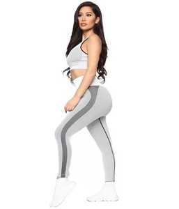 Ensemble haut côtelé sculpté sans couture et leggings courts de haute qualité 2026, avec soutien-gorge de yoga et leggings personnalisables avec logo, entièrement sublimés - Product Image 5