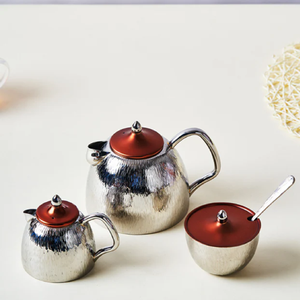 ชุดน้ำชาสแตนเลสสตีลทุบพร้อมฝาทองแดงที่ตัดกันและมือจับภาชนะใส่เครื่องดื่มคุณภาพสูง - Product Image 1