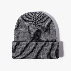 Gorro de punto clásico unisex, suave y cálido, precio de fábrica, venta al por mayor, logotipo bordado personalizado, gorro de invierno unisex, EE. UU. - Product Image 3