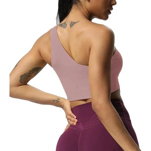 Oem Nouvel arrivage Soutien-gorge de sport côtelé à une épaule pour femmes Soutien-gorge de yoga dos nu personnalisé de haute qualité Fitness Crop Tops - Product Image 3