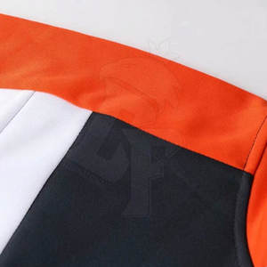 Nouveau design élégant de survêtement pour hommes conçu pour une durabilité parfaite et un look tendance qui convient à toutes les occasions - Product Image 5