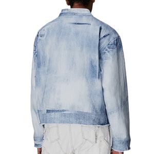 Chaqueta Vaquera Blanca con Estampado Vintage Desgastado, Estilo Casual para Hombre, con Logotipo Personalizado, Botones de Alta Calidad y Bordado - Product Image 6