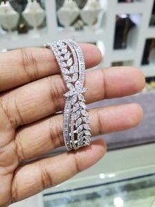 Bracelet en diamant Moissanite en forme de marquise entièrement blanc Beau Bracelet Bijoux personnalisés Meilleur cadeau pour les femmes - Product Image 3