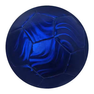 ลูกบอลพีวีซี rexine ทำจาก TPU วัสดุเย็บด้วยมืองานออกแบบโลโก้ได้ตามต้องการ - Product Image 3