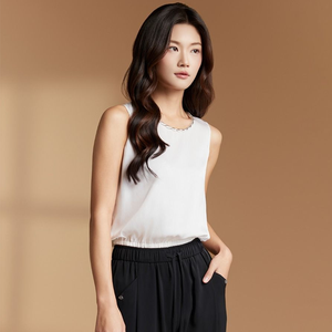 Chemisier décontracté en soie pour femme avec ourlet élastique coupe courte - Product Image 6