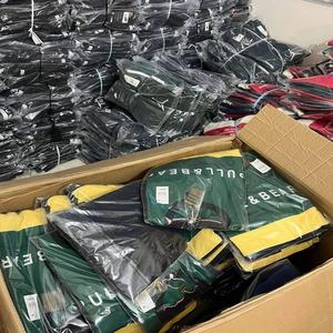 Camisetas de Algodón con Diseños Surtidos al por Mayor para Mujer y Hombre Ropa en Stock Saldos Excedentes de Producción y Envíos Cancelados - Product Image 3