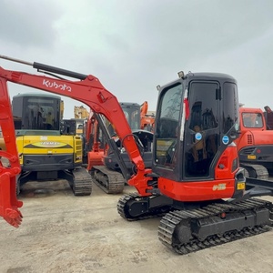 Excavatrice Kubota U35 d'occasion avec performances hydrauliques stables et une efficacité excellente pour les projets de construction, prête à l'emploi - Product Image 3